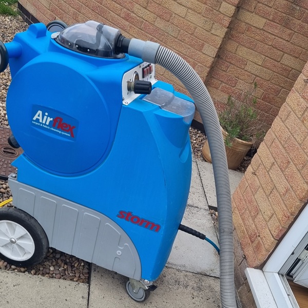 Carpet cleaning Tameside professional hot water extraction